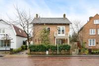 Woning Dr. Jacobilaan 14 Castricum