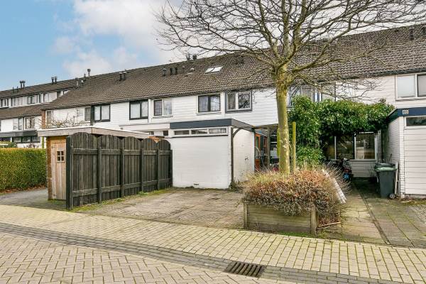 Woning Vagerveld 64 Nieuw-Vennep