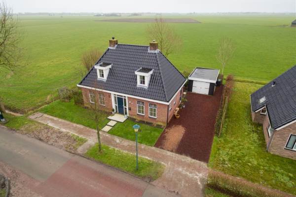 Woning Schoolstraat 22 Pieterzijl