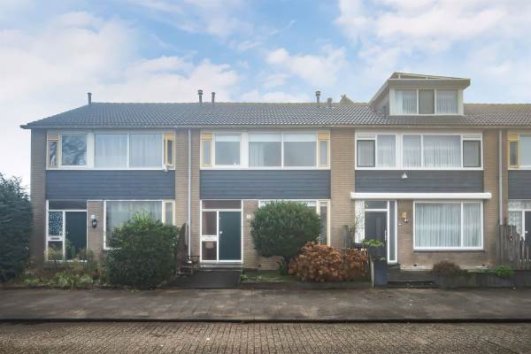 Woning Walraven van Hallstraat 9 Hoogvliet Rotterdam
