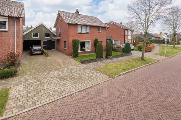 Woning dokter Hondelinkstraat 67 Denekamp