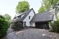 Woning Rozenlaantje 2 Laren (NH)