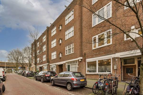Woning Hembrugstraat 92 Amsterdam