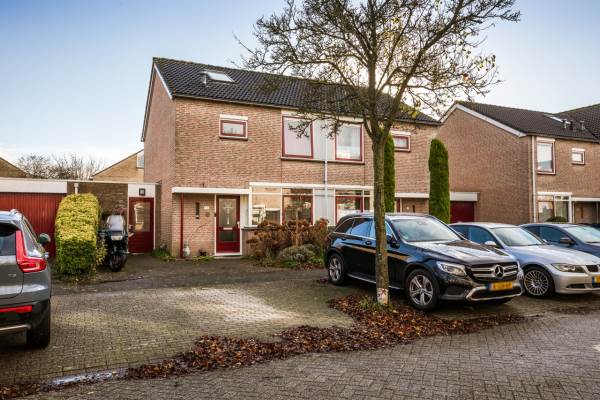 Woning Alban Bergstraat 15 ALMERE