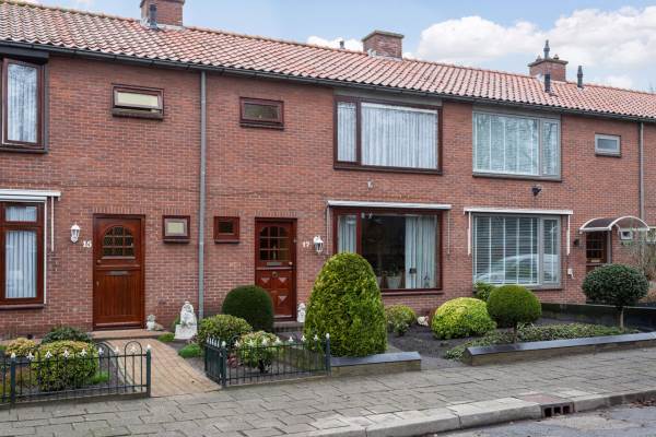 Woning Azaleastraat 17 Ederveen