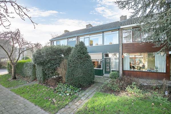 Woning Jacob van Ruijsdaelpad 3 Spijkenisse