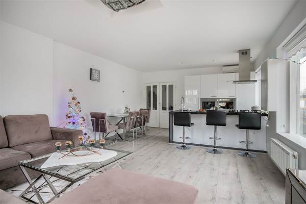 Woning Celsiusstraat 42A1 Schiedam