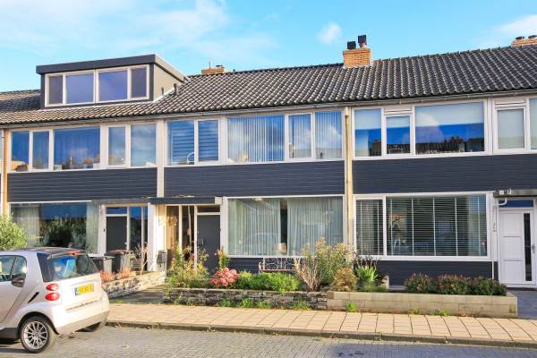 Woning Van 't Hoffstraat 12 Badhoevedorp
