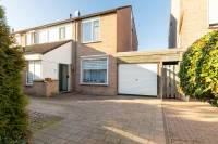 Woning Hoge donk 48 Raamsdonksveer