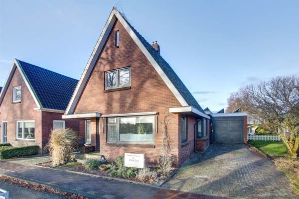 Woning Hoofdkanaal WZ 105 Emmer-Compascuum