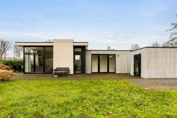 Woning Zuiderweg 2223 A HALFWEG