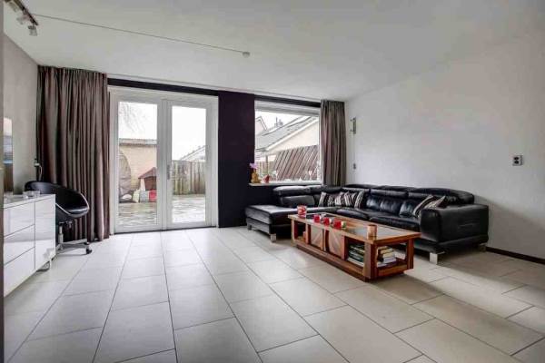 Woning Donaulaan 80 Spijkenisse