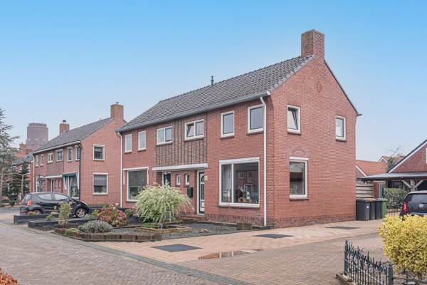 Woning De Savornin Lohmanlaan 52 OUDE PEKELA