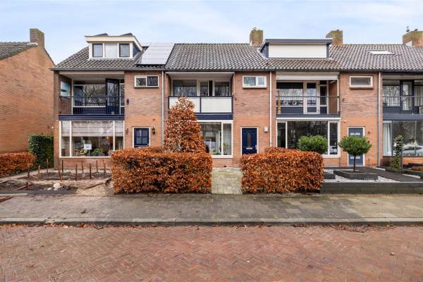 Woning Hoge Kade 41 Hendrik-Ido-Ambacht