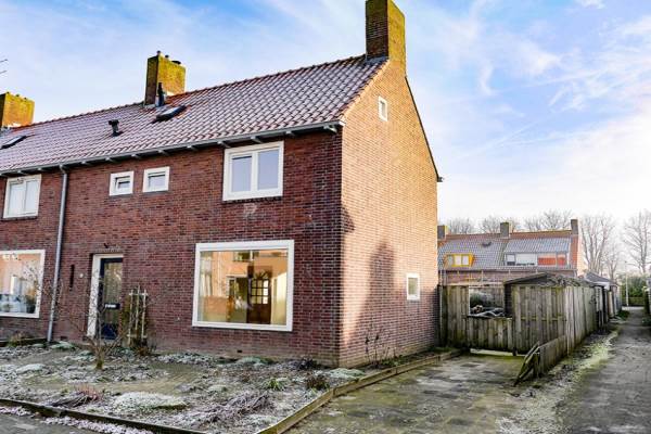 Woning G.J. Gillotstraat 10 Ens
