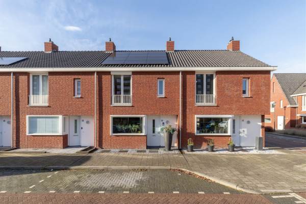 Woning Ruys de Beerenbrouckplein 126 Oosterhout (NB)