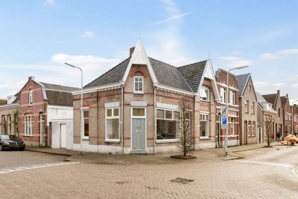 Woning Damstraat 38 Roosendaal