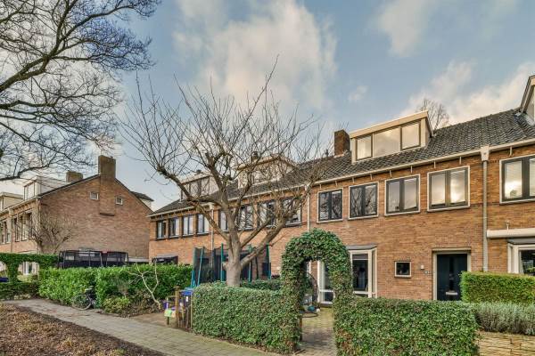 Woning Mr. Troelstralaan 64 Amstelveen