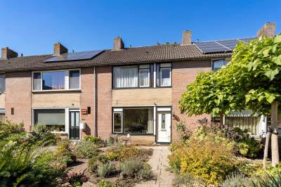 Woning Waardeel 42 Steenwijk