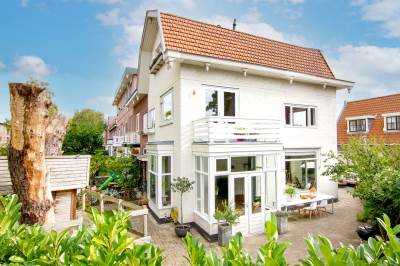 Woning Oranje Nassaulaan 2 Overveen