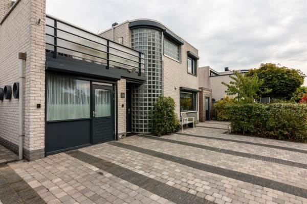 Woning Mien Sneevliet-Draaijerstraat 14 Spijkenisse