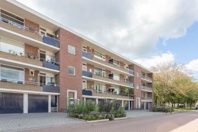 Woning Azuurweg 336 Tilburg