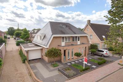 Woning Thorbecke singel 17 Raamsdonksveer