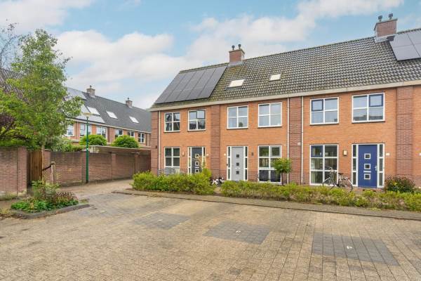 Woning Mergelsteen 16 Houten
