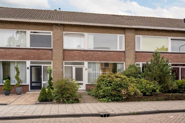 Woning Koningin Julianaweg 136 Maasland
