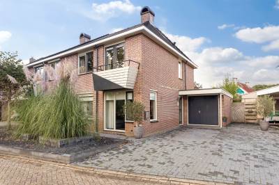Woning van Heeckerenweg 33 Goor