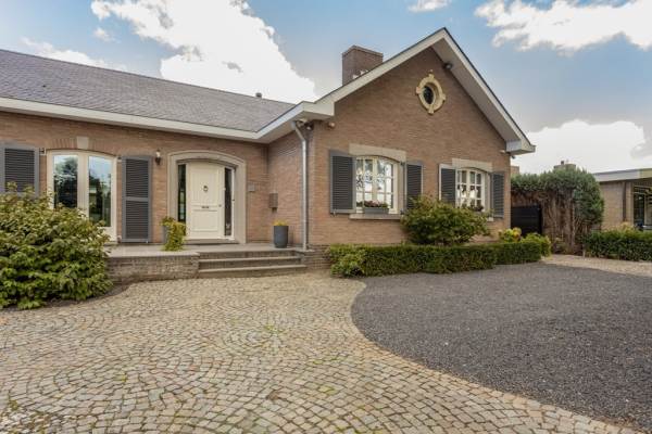 Woning Bosstraat 10, Ohe en Laak OHÉ EN LAAK