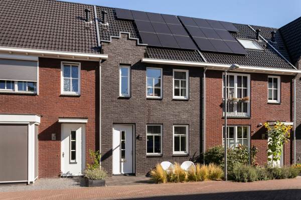 Woning Van Ravenswaaij-erf 3 Veenendaal