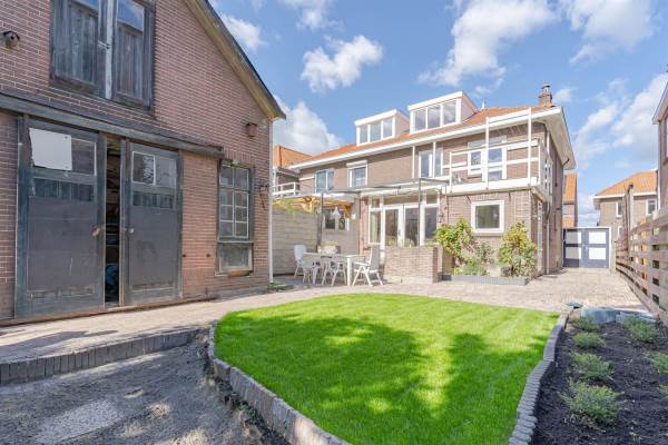 Woning Burgemeester Trooststraat 6 Waddinxveen