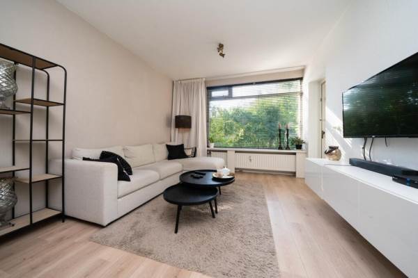 Woning Ruigoord 198 Rotterdam