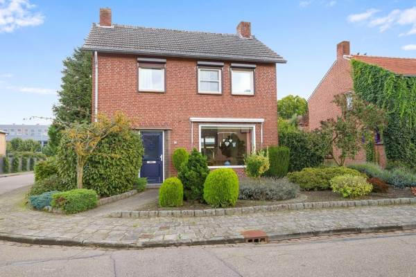 Woning Oranjestraat 22 Horst