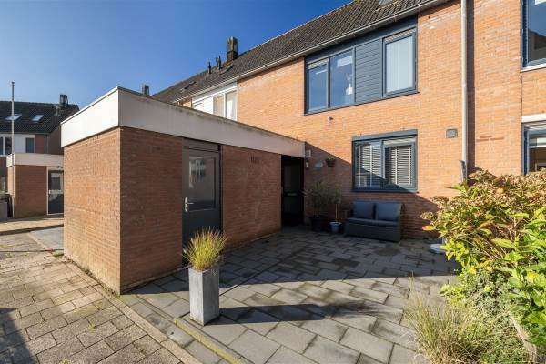 Woning Simon Vestdijk-erf 118 Dordrecht