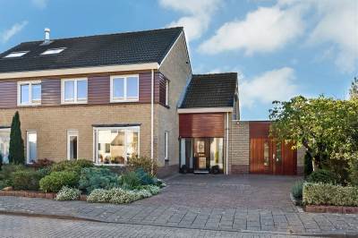 Woning Caro van Eijcklaan 10 Elst (GE)