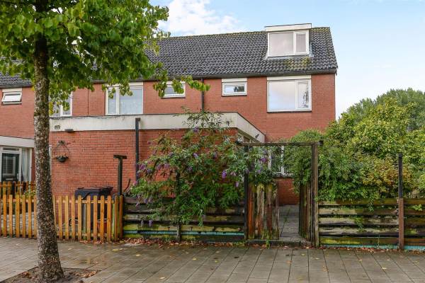 Woning Sparresholm 201 Hoofddorp