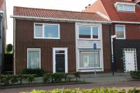 Woning Dorpstraat 51Met Dubbele Garage BRESKENS
