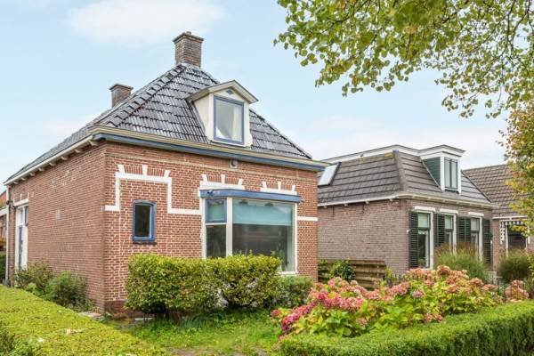 Woning Mieddyk 23 Menaam