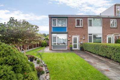 Woning Steurweg 11 Hoogvliet Rotterdam