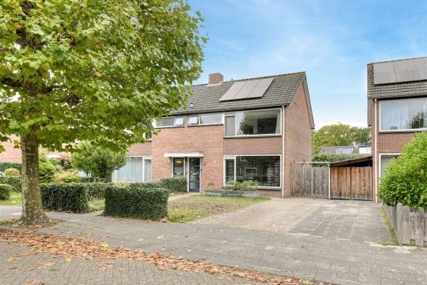 Woning Nieuwland 18 Bavel (Gem. Breda)