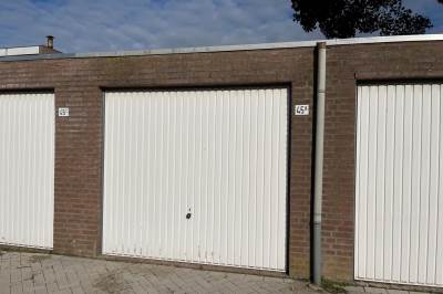 Garage Bisschop Zwijsenstraat 45b Tilburg