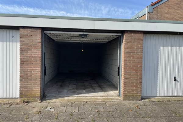 Garage Botlek box 17 Zwolle