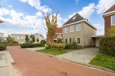 Woning Van Overveststraat 12 Oud-Vossemeer