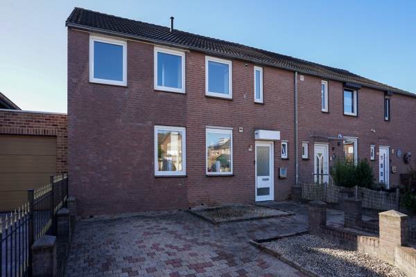Woning Stenen Brug 43 Landgraaf