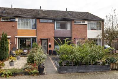 Woning Jasmijnstraat 33 Wijk en Aalburg