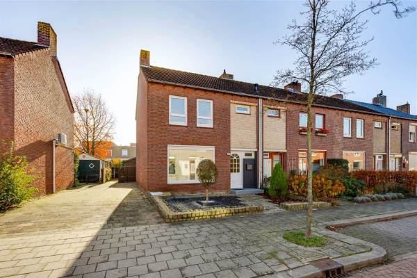 Woning Deken Rhoenstraat 16 Roermond