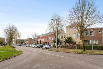 Woning Henriëtte Roland Holstlaan 1 Hoofddorp