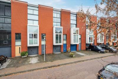 Woning Burgemeester Jhr. Quarles van Uffordlaan 43 Apeldoorn